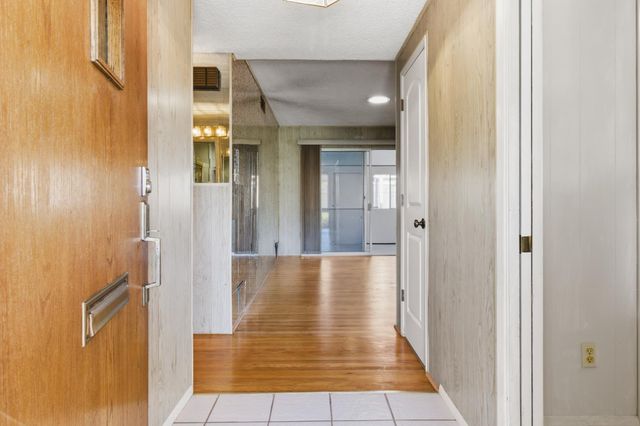 5831 Verde Cruz Way, Sacramento, CA 95841