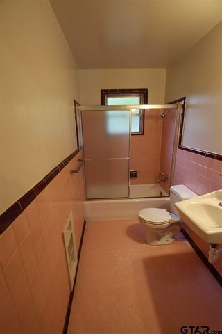 420 ½ Hudson Ave, Tyler, TX 75701