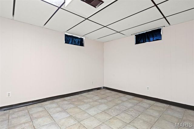 12065 Lavida Avenue, Unincorporated, MO 63138