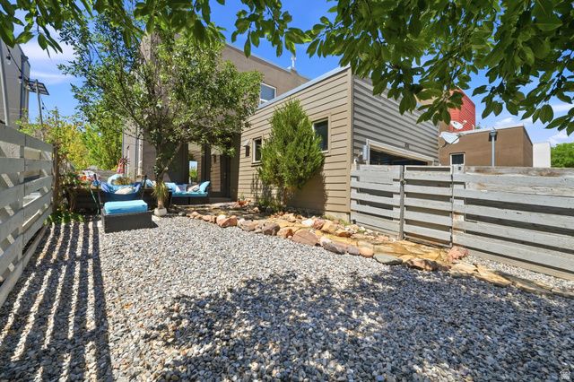 5051 W DIGORY DR, South Jordan, UT 84009