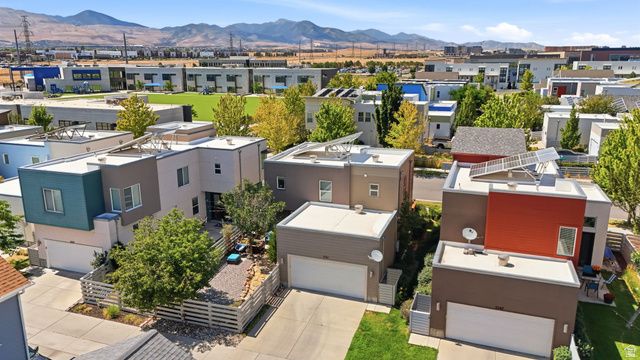 5051 W DIGORY DR, South Jordan, UT 84009