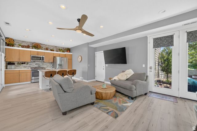 5051 W DIGORY DR, South Jordan, UT 84009