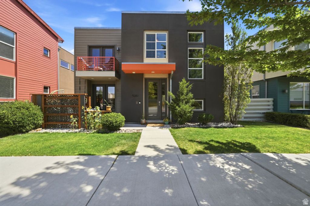 5051 W DIGORY DR, South Jordan, UT 84009