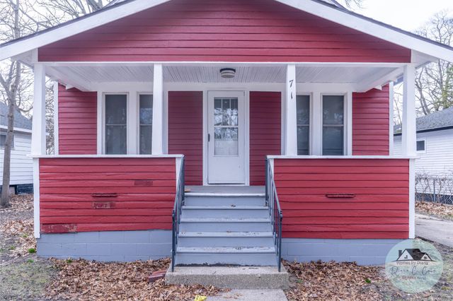 71 Crescent Avenue, Muskegon Heights City, MI 49444
