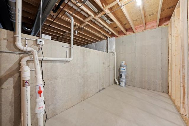 19503 Waterford Lane, Mokena, IL 60448