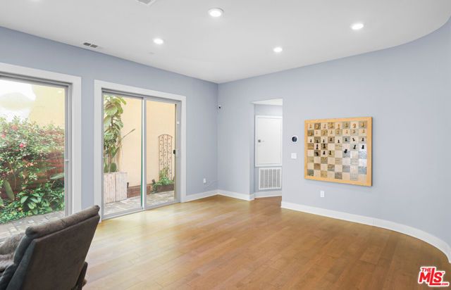 116 Catalyst, Irvine, CA 92618