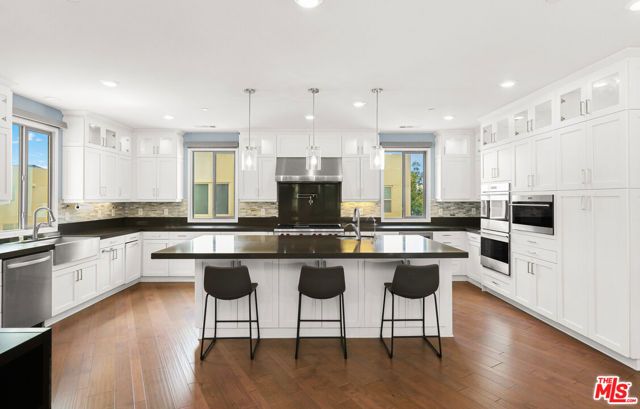 116 Catalyst, Irvine, CA 92618