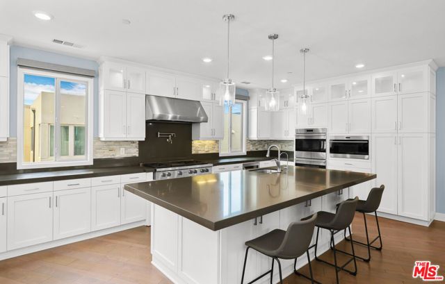 116 Catalyst, Irvine, CA 92618
