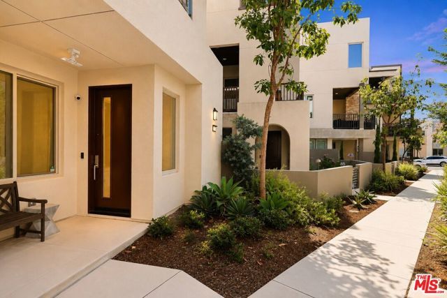 116 Catalyst, Irvine, CA 92618