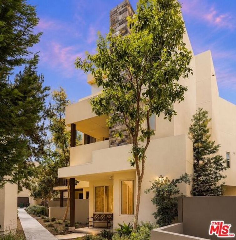 116 Catalyst, Irvine, CA 92618