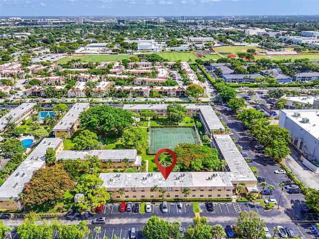5168 NE 6th Ave 416, Oakland Park, FL 33334