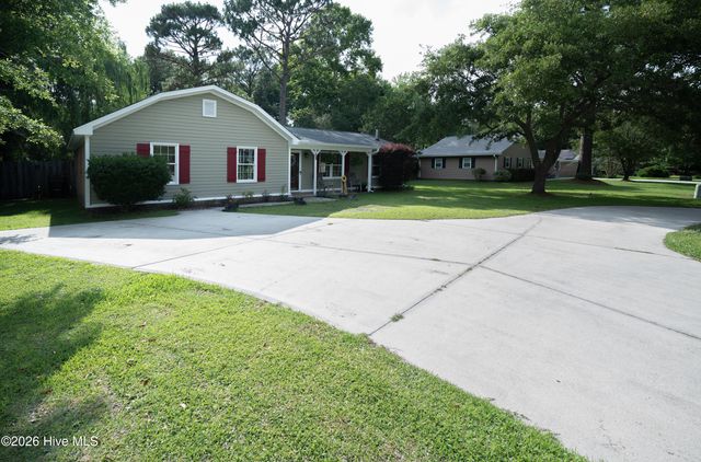 225 Rockwell Road, Wilmington, NC 28411
