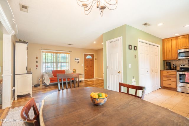 225 Rockwell Road, Wilmington, NC 28411