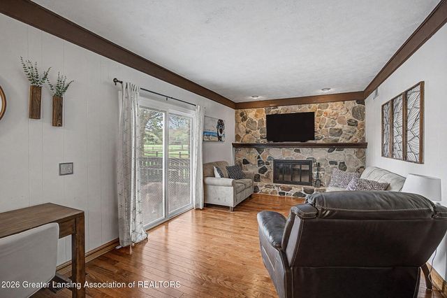 732 N Edgar Road, Mason, MI 48854