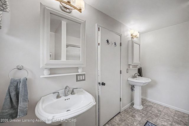 732 N Edgar Road, Mason, MI 48854