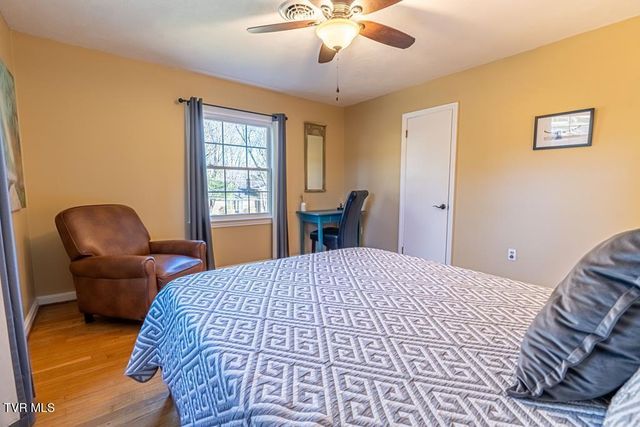 12104 Linden Street, Meadowview, VA 24361