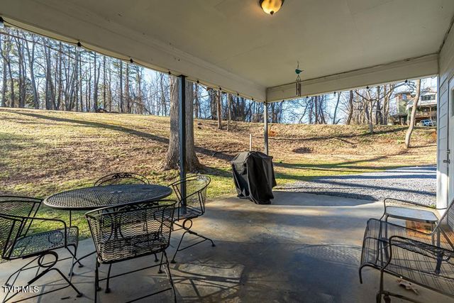 12104 Linden Street, Meadowview, VA 24361