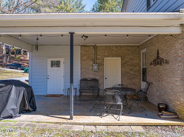 12104 Linden Street, Meadowview, VA 24361