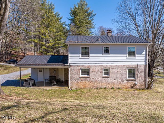 12104 Linden Street, Meadowview, VA 24361