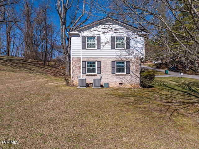 12104 Linden Street, Meadowview, VA 24361