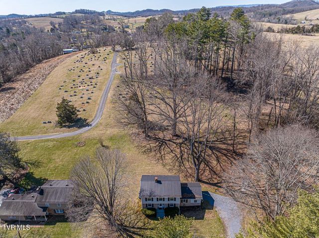 12104 Linden Street, Meadowview, VA 24361