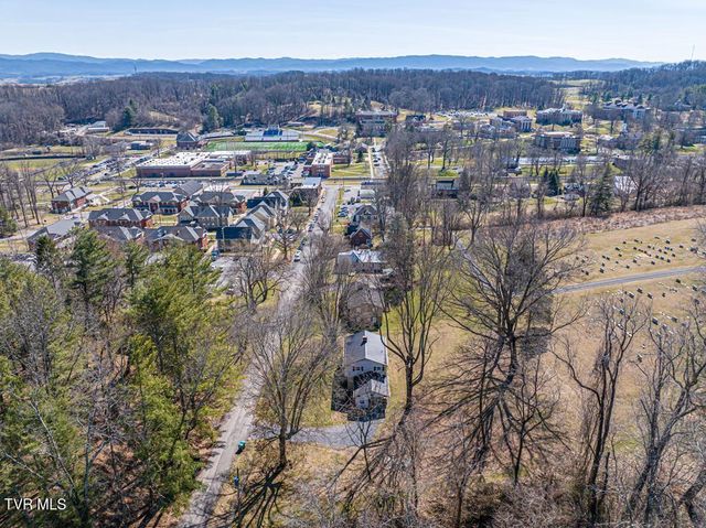 12104 Linden Street, Meadowview, VA 24361