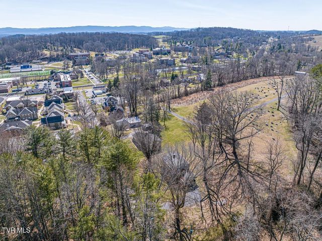 12104 Linden Street, Meadowview, VA 24361