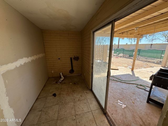 1311 N 38TH Avenue, Phoenix, AZ 85009