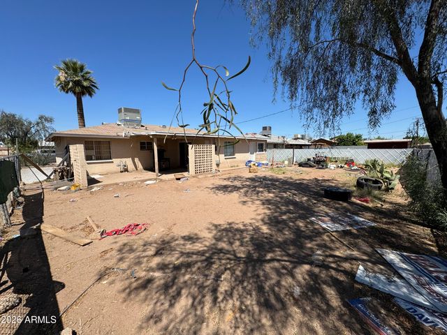 1311 N 38TH Avenue, Phoenix, AZ 85009