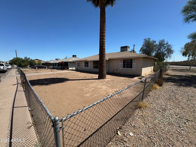 1311 N 38TH Avenue, Phoenix, AZ 85009