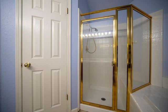 319 Shelduck Ln, Galt, CA 95632