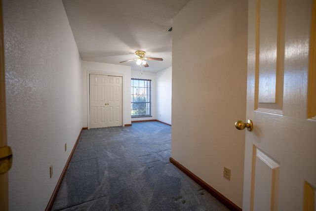 319 Shelduck Ln, Galt, CA 95632