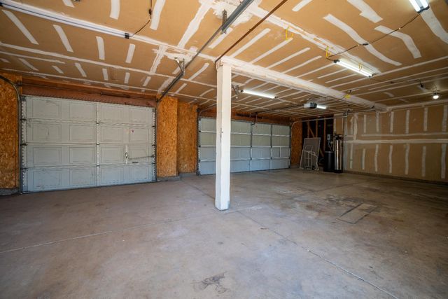 319 Shelduck Ln, Galt, CA 95632