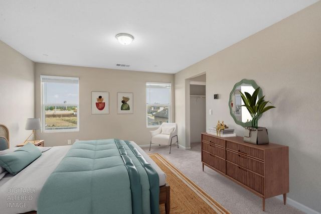 8877 Tethys Ln, Elk Grove, CA 95758