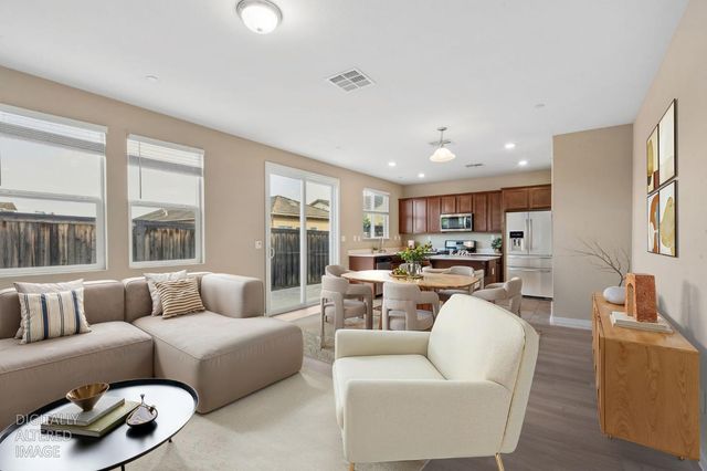 8877 Tethys Ln, Elk Grove, CA 95758