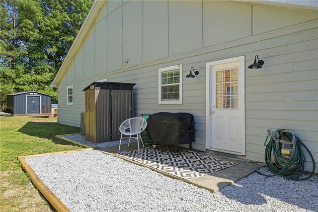 8048 Fieldstream Way, Douglasville, GA 30134