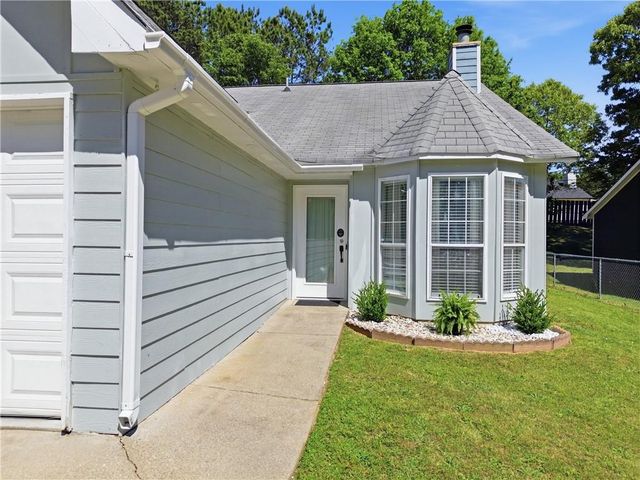8048 Fieldstream Way, Douglasville, GA 30134