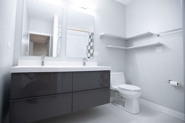 1028 N California Avenue 2, Chicago, IL 60622