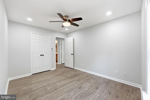102 REGINA LN, Fredericksburg, VA 22405