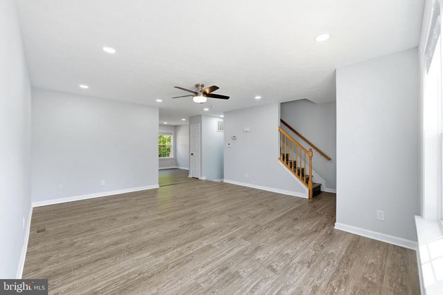 102 REGINA LN, Fredericksburg, VA 22405