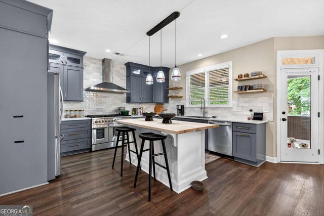 2898 Paces Farm Court SW, Marietta, GA 30064