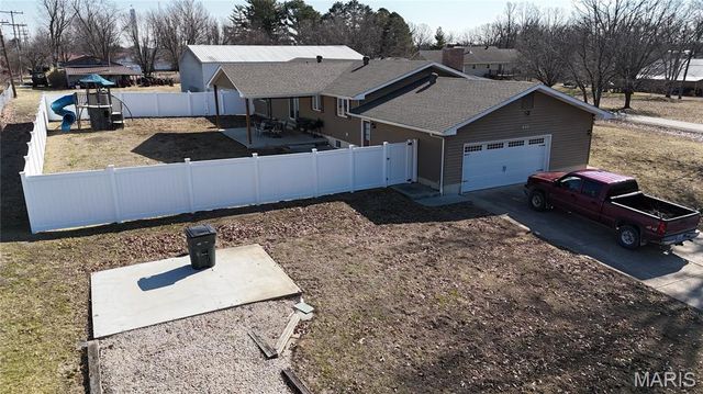 402 S Reserve Street, Rosebud, MO 63091
