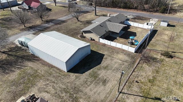 402 S Reserve Street, Rosebud, MO 63091