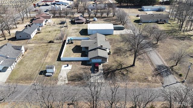 402 S Reserve Street, Rosebud, MO 63091