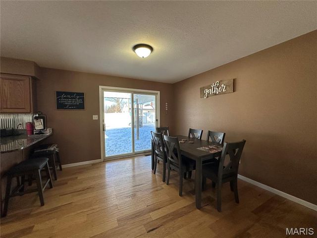 402 S Reserve Street, Rosebud, MO 63091