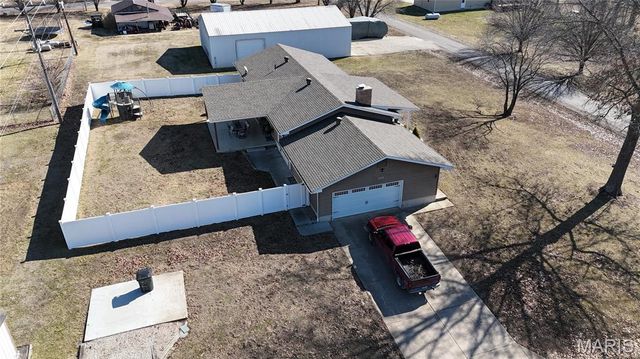 402 S Reserve Street, Rosebud, MO 63091