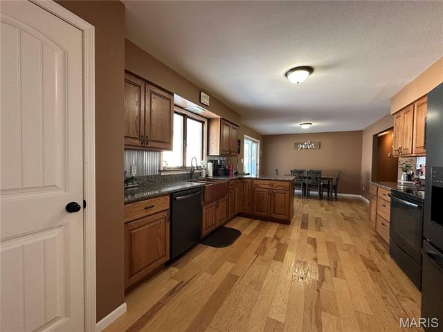 402 S Reserve Street, Rosebud, MO 63091