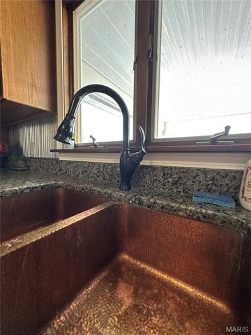 402 S Reserve Street, Rosebud, MO 63091