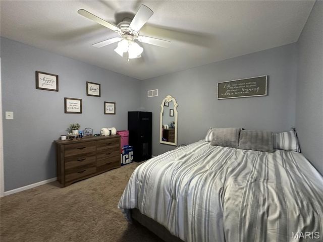 402 S Reserve Street, Rosebud, MO 63091