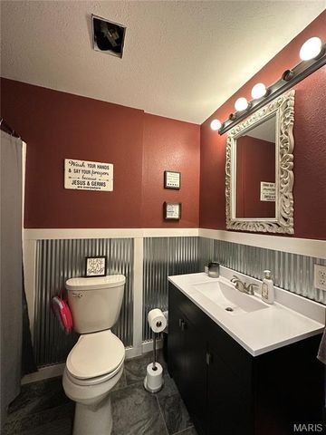 402 S Reserve Street, Rosebud, MO 63091